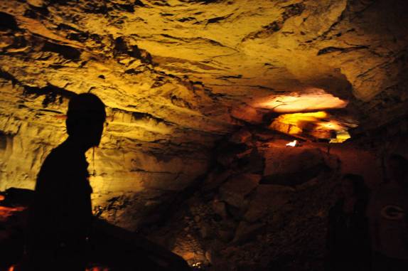Outra vez na Mammoth Cave, Parque Nacional no Kentucky, Estados Unidos